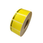 Gul papiretiket (UDSALG) 37x23 mm.