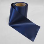 F25 Enzianblå - SOFT Poly satinbånd 100 mm.